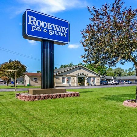 Rodeway Inn Weedsport Esterno foto